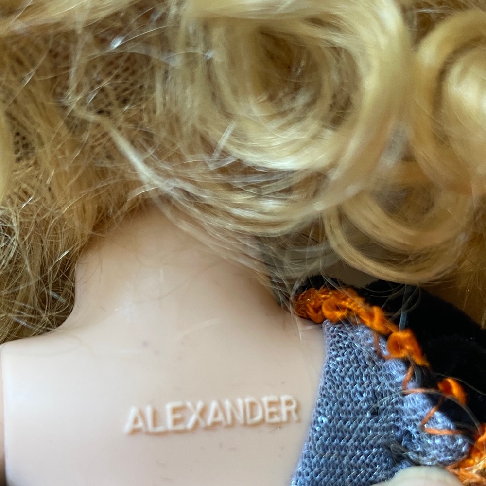 Madame Alexander Witchy Wendy Halloween Doll in Orange and Black Outfit - Picture 3 of 8